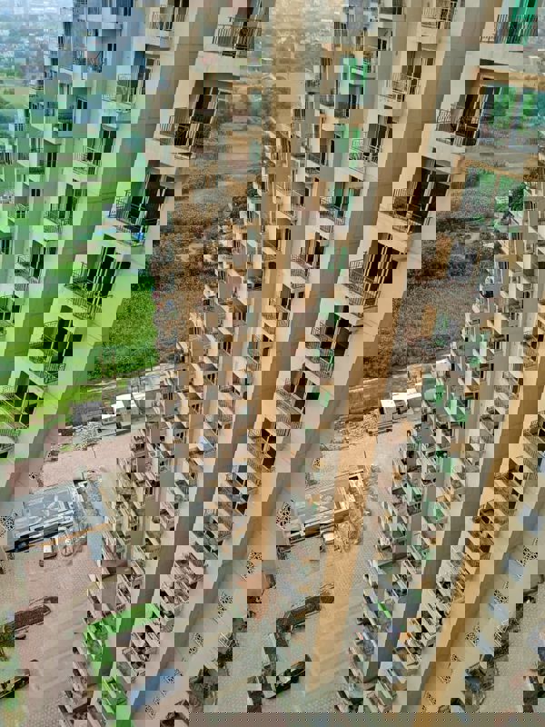 2 BHK Apartment For Rent in Migsun Roof