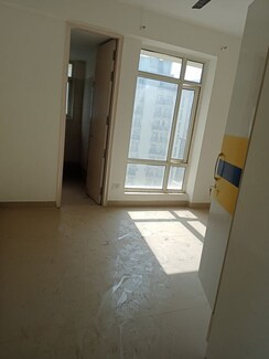 3 BHK + Servant Room Apartment For Rent in Shree Vardhman Flora