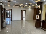 3 BHK 250 Sq.Yd. Builder Floor in Sector 85