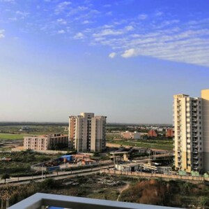 2 BHK Apartment For Sale in Experion The Heart Song, Sector 108