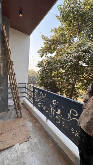 Balcony in 2 BHK Builder Floor at Vasundhara Sector 2b – for Sale
