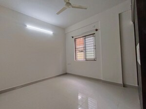 Room in 1 BHK Independent House at Hsr Layout – for Rent