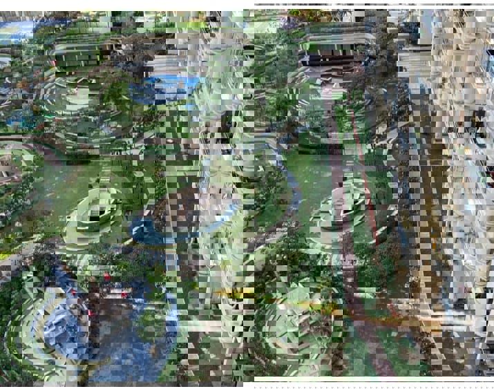 4 BHK + Servant Room,Extra Room Apartment For Rent in Mahagun Mezzaria