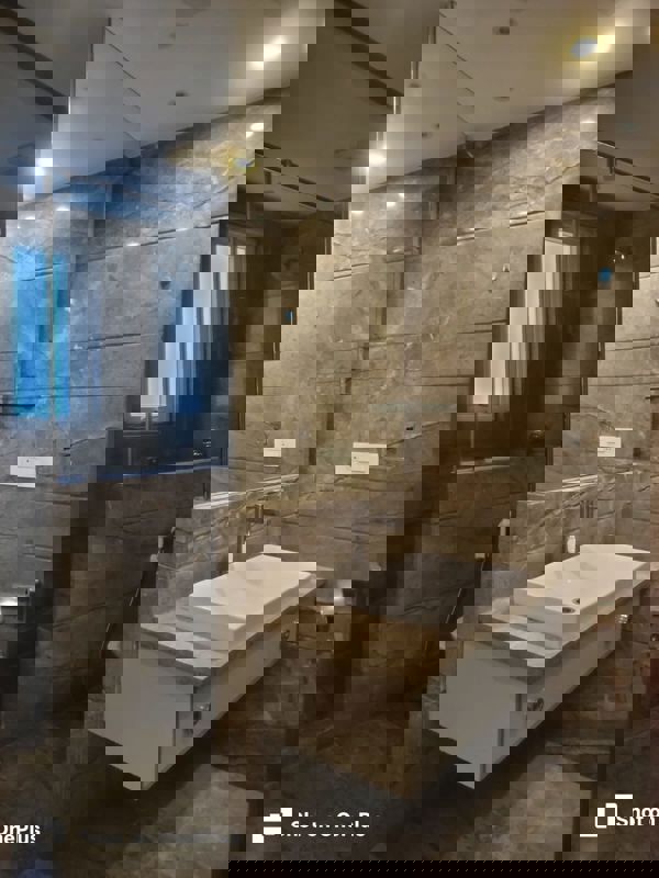 3 BHK + Pooja Room,Servant Room,Study Room,Extra Room Apartment For Rent in Sarvapriya Vihar