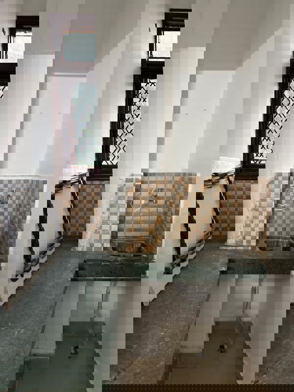 1 BHK Builder Floor For Rent in Saket