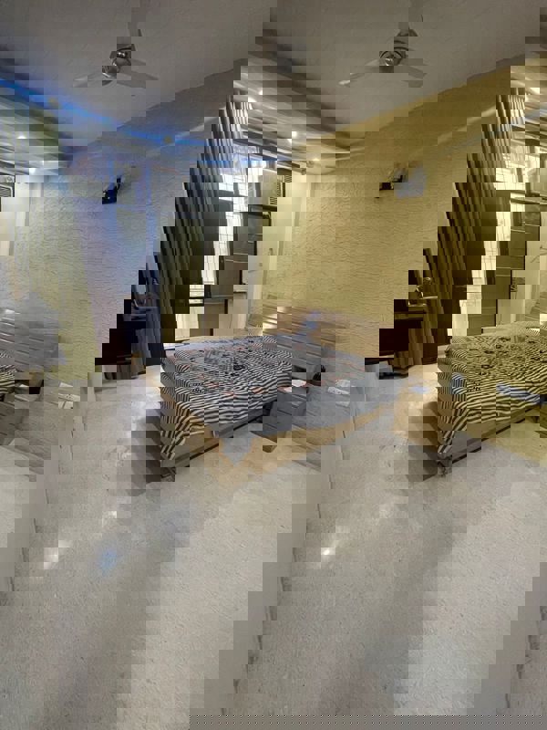 3 BHK + Servant Room 1830 Sq.Ft. Builder Floor in Ansal Sushant Floors