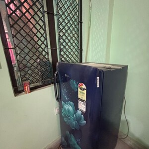 Furnished Amenities in 1 BHK Builder Floor at Uttam Nagar – for Rent