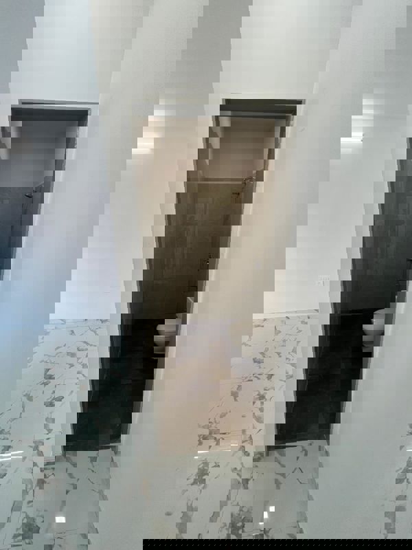 2 BHK Apartment For Sale in Malad West