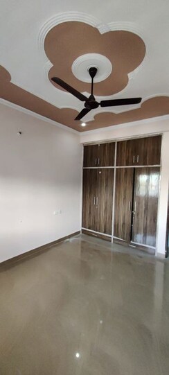 2 BHK Builder Floor For Rent in Balliwala