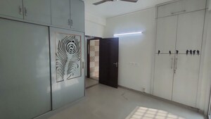 Room in 3 BHK Builder Floor at Ansal API Esencia, Sector 67 – for Rent