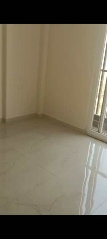 2 BHK Apartment For Sale in Shree Vardhman Mantra
