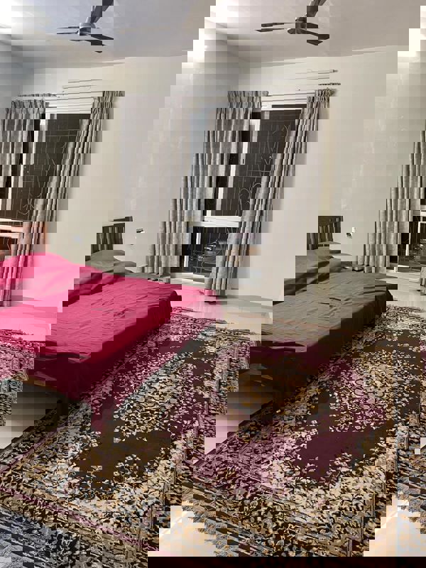 2 BHK + Servant Room Apartment For Rent in K Raheja Reserve