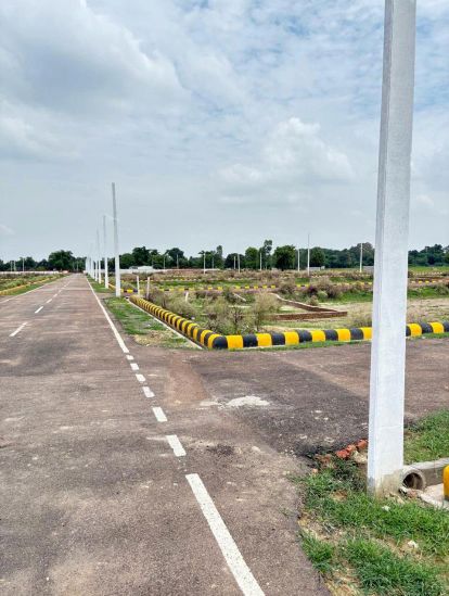 Plot For Sale in Gosainganj