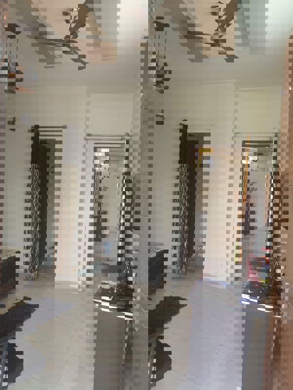 4 BHK Builder Floor For Sale in BPTP Parkland