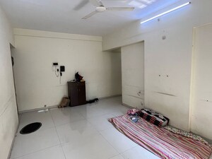 Bedroom in 2 BHK Apartment at Neelkanth Gardens, Chembur – for Rent