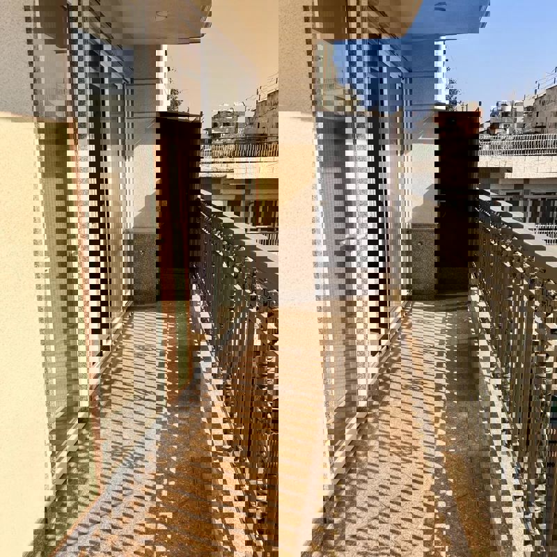 3 BHK + Servant Room Builder Floor For Rent in Green Park Extension