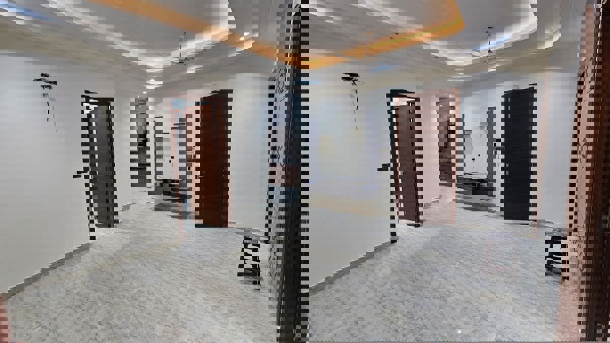 3 BHK Builder Floor For Rent in Paschim Vihar