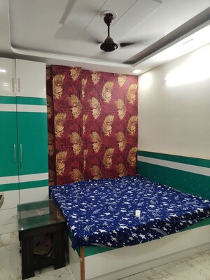 Bedroom in 1 BHK Builder Floor at Mahavir Enclave 1 – for Rent