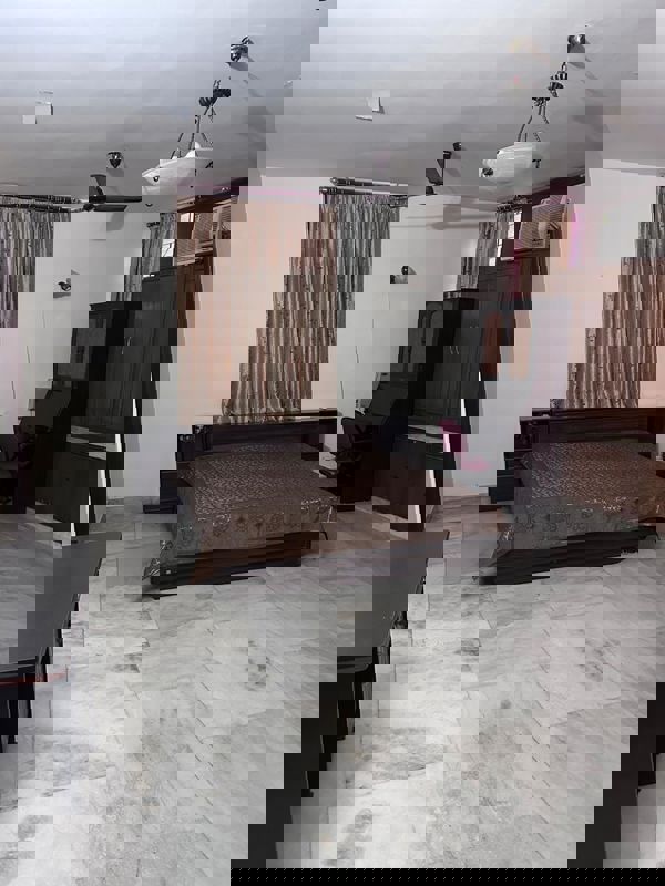 3 BHK Builder Floor For Rent in Malviya Nagar