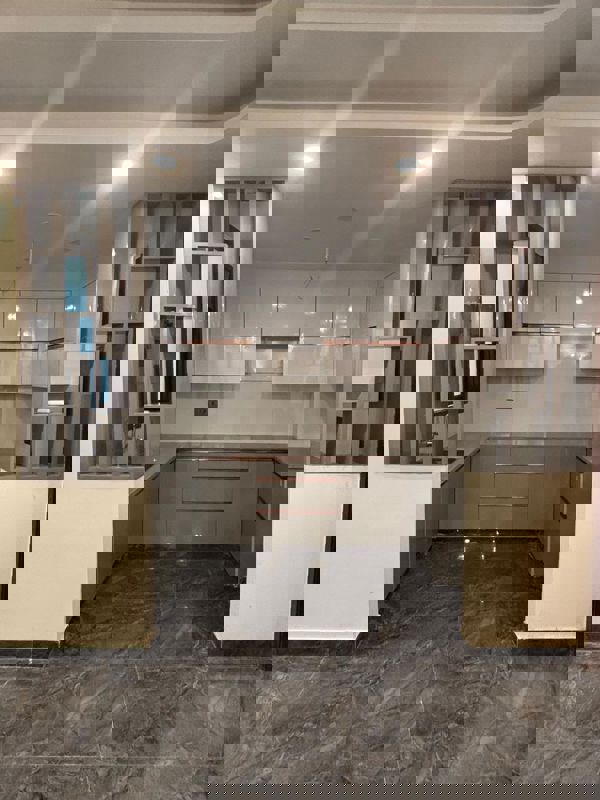 3 BHK Builder Floor For Rent in Saket