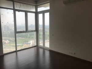 Room in 2 BHK Apartment at Ireo Victory Valley, Sector 67 – for Rent