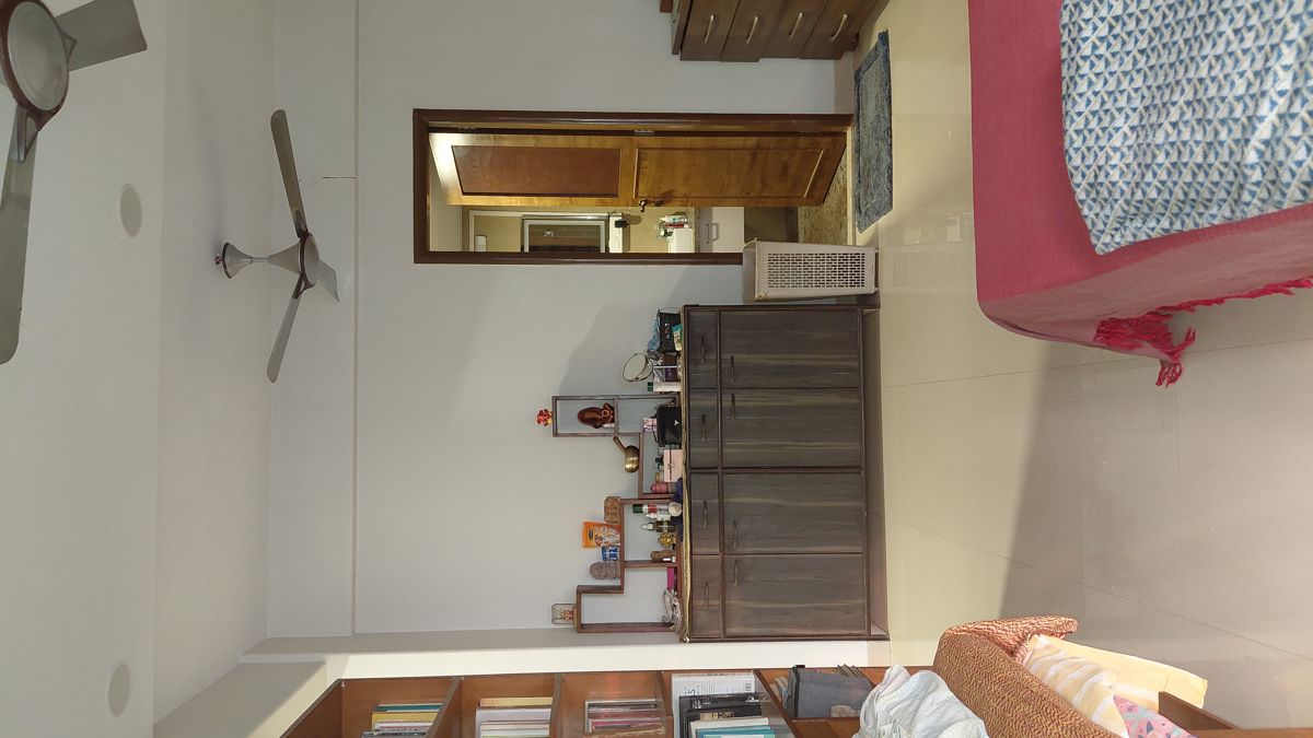 2 BHK Apartment For Sale in Satellite Tower