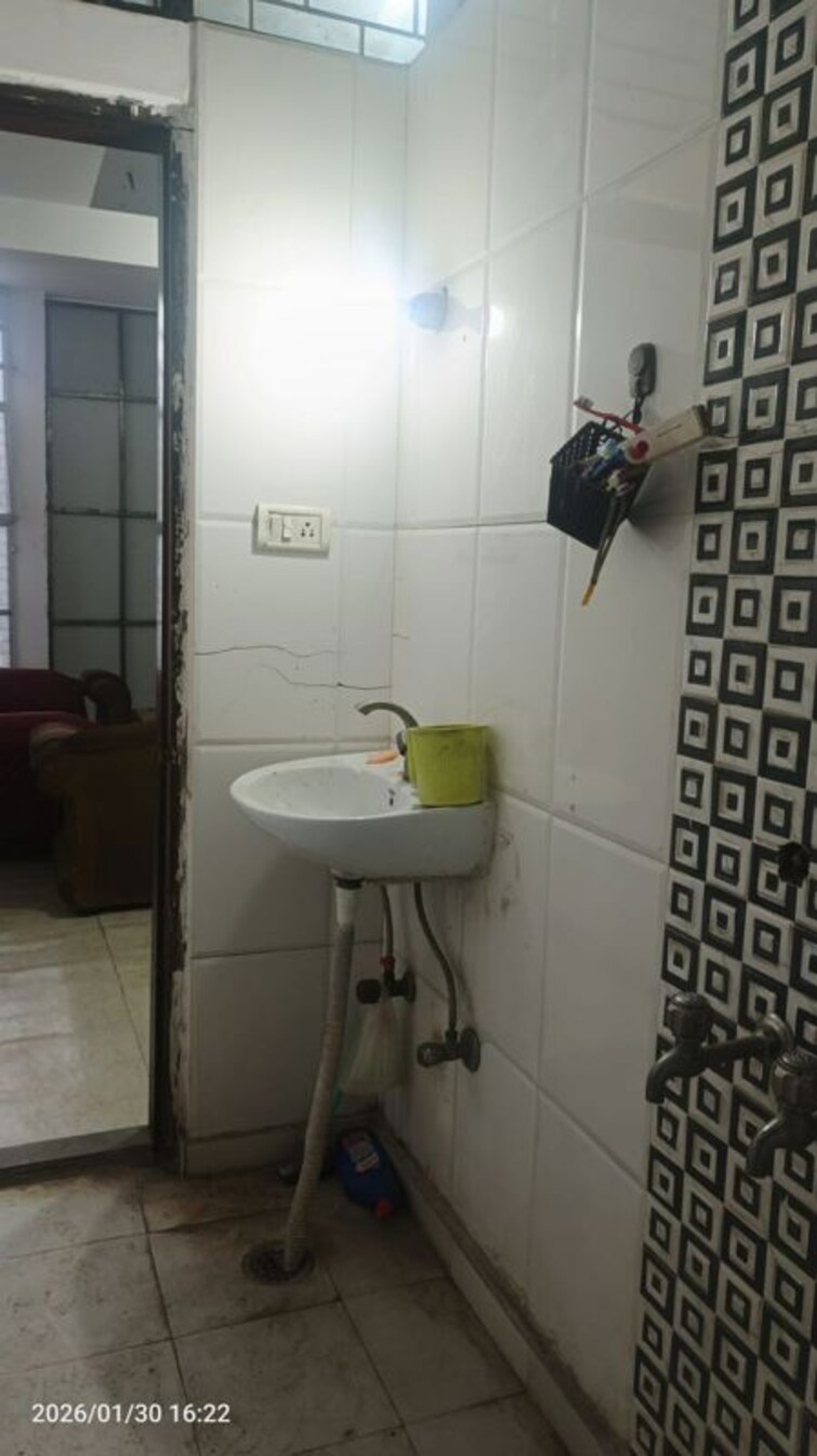Bathroom, khirki extension 2 Bedroom 500 Sq.Ft. Builder Floor In Khirki Extension Delhi 9887062