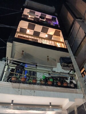  Showroom For Sale in Malviya Nagar