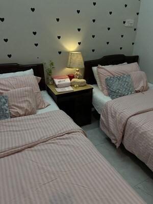  Pg For Rent in Vibhuti Khand