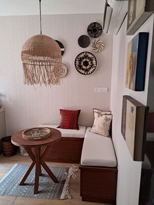 Master Bedroom in 2 BHK Apartment at Bandra West – for Rent