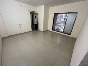 1 BHK Apartment For Rent in Naupada