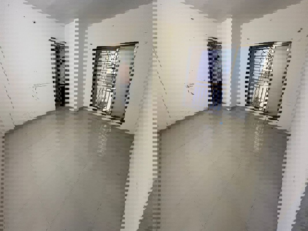 1 BHK + Extra Room Apartment For Rent in Naupada