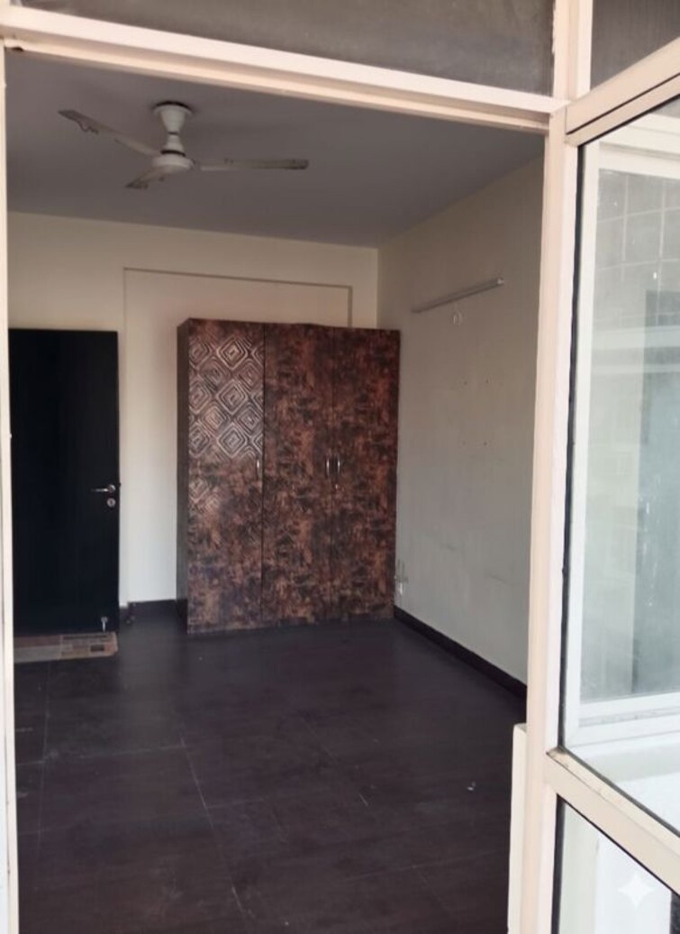 Cover Image, gomti nagar 3 Bedroom 1600 Sq.Ft. Apartment In Gomti Nagar Lucknow 9887192