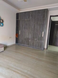 4 BHK + Pooja Room Builder Floor For Rent in Sector 45
