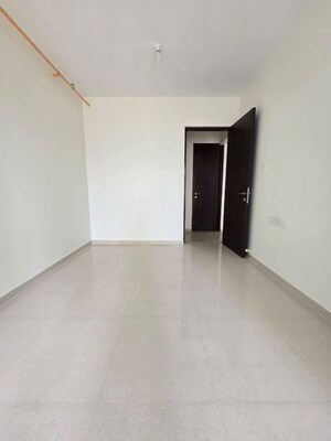 Bedroom in 2 BHK Apartment at Kalpataru Elitus, Asha Nagar – for Rent