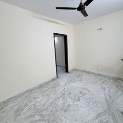 1 BHK + Extra Room Builder Floor For Rent in Khirki Extension