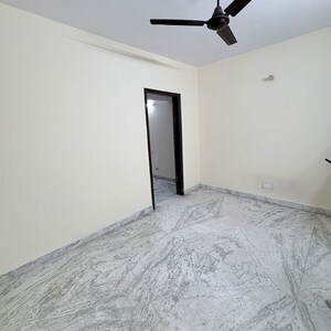 Room in 1 BHK Builder Floor at Khirki Extension – for Rent