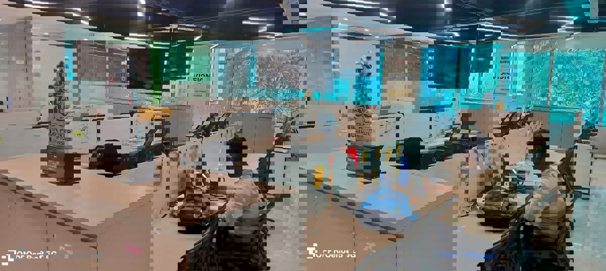 Office Space For Rent in Satyadev Plaza