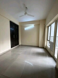 2 BHK + Servant Room Builder Floor For Rent in Chattarpur