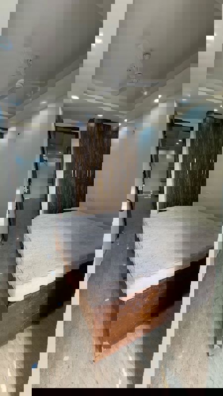 2 BHK + Servant Room Apartment For Rent in Chattarpur