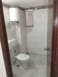 2 BHK Apartment For Rent in Pivotal Devaan