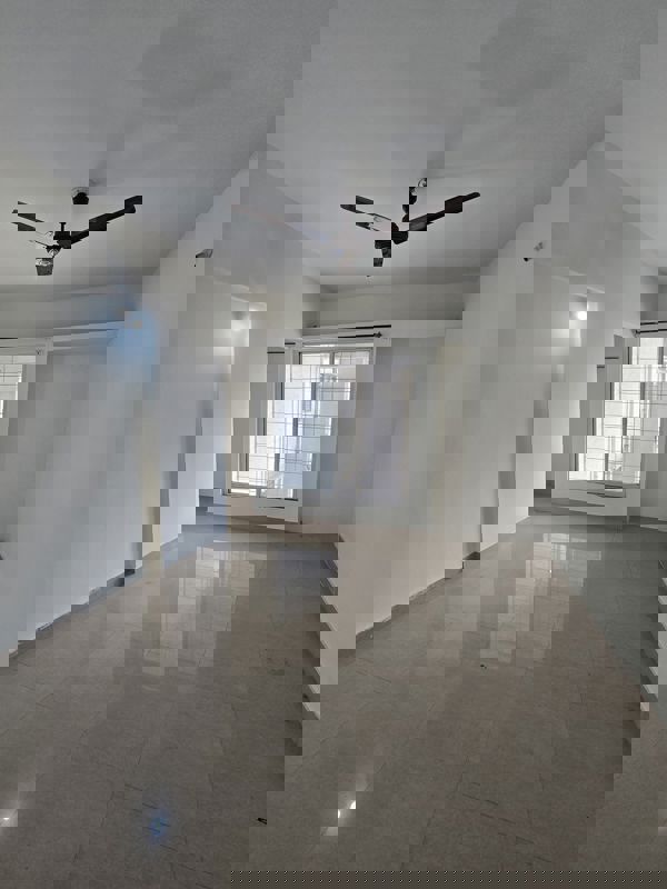 2 BHK Apartment For Rent in Sarthak CHS