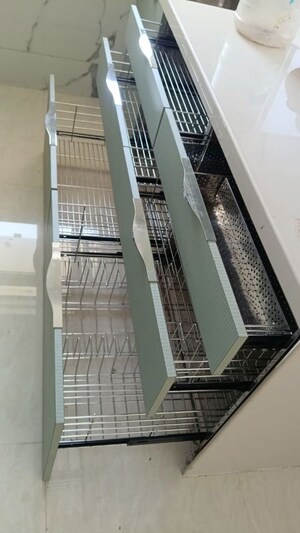  2 BHK Apartment at Goregaon West – for Rent