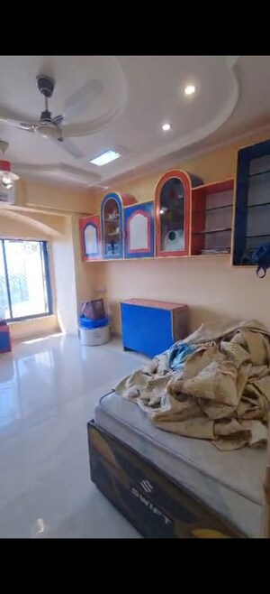 Living Room in 3 BHK Apartment at Andheri West – for Rent