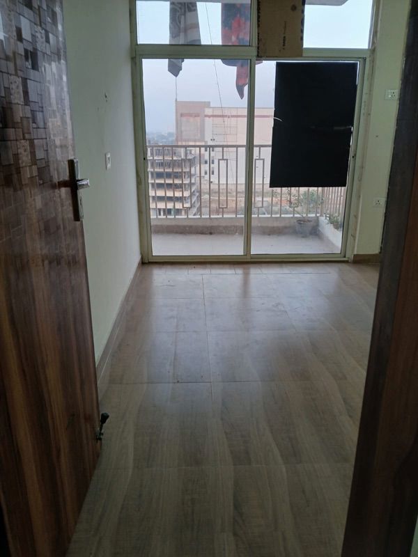 3 BHK 1540 Sq.Ft. Apartment in Shree Energy Classic Residency