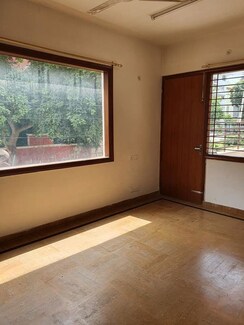 1 BHK + Pooja Room Independent House For Rent in Sector 7