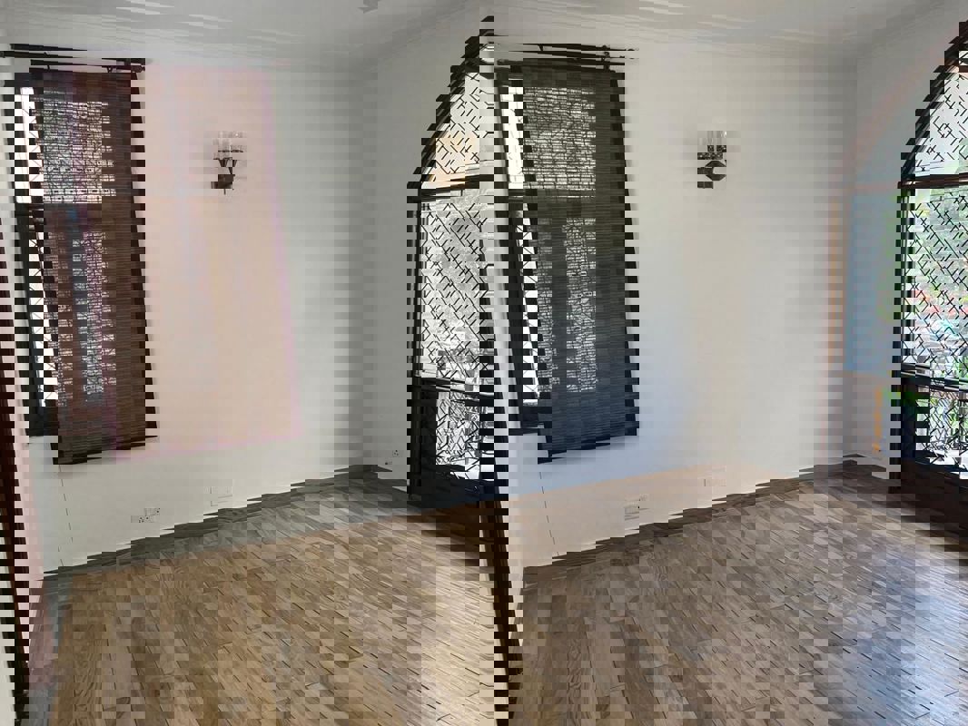 1 BHK Builder Floor For Rent in Sector 12