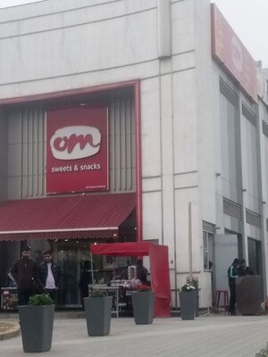  Shop For Sale in Elan Epic, Sector 70