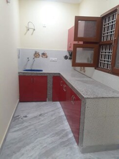 1 BHK + Pooja Room Independent House For Rent in Sector 7