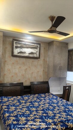 3 BHK + Pooja Room Apartment For Rent in Sector 20